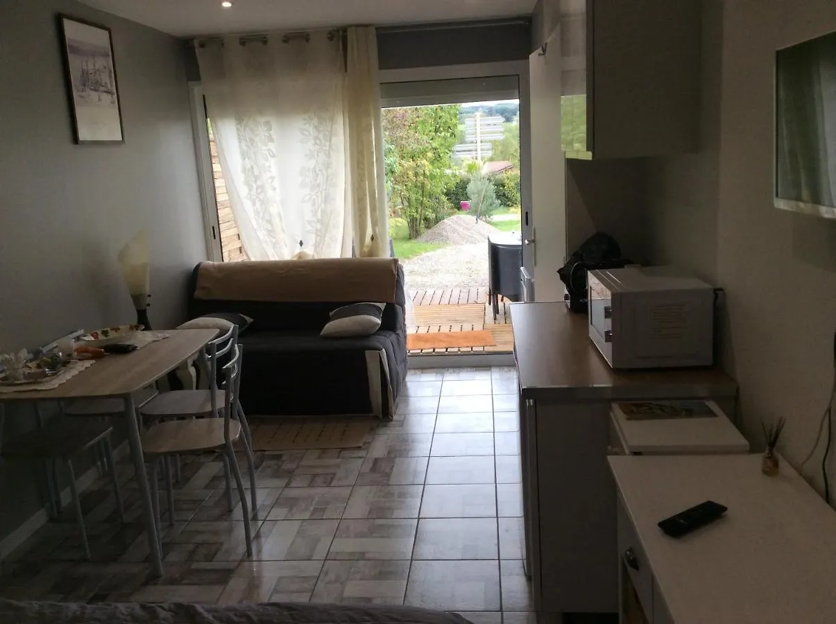 Gites Et Chambres D'Hotes Les Roses The Hauterives Frankrijk